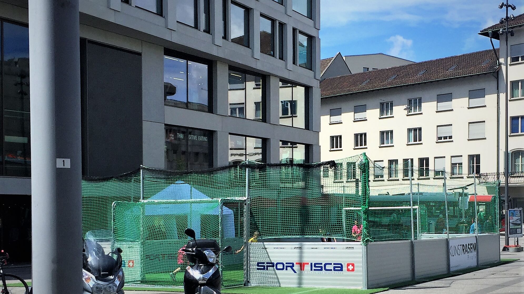 Kunstrasenprofi-Arena ⚽ DAS Kleinspielfeld der Schweiz